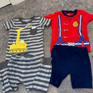 Two pajama sets total 4 pieces from carter for 18m boys